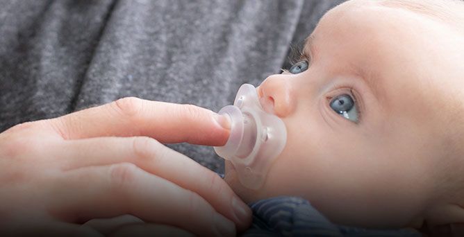 Guida alla scelta del ciuccio per il neonato